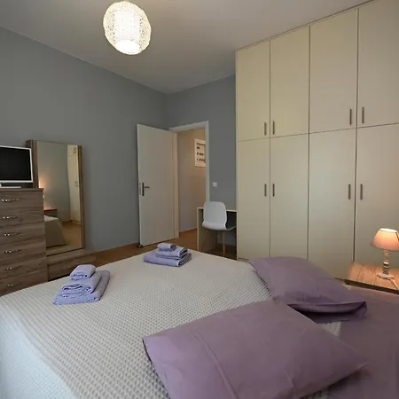 Easy Living * Tínos