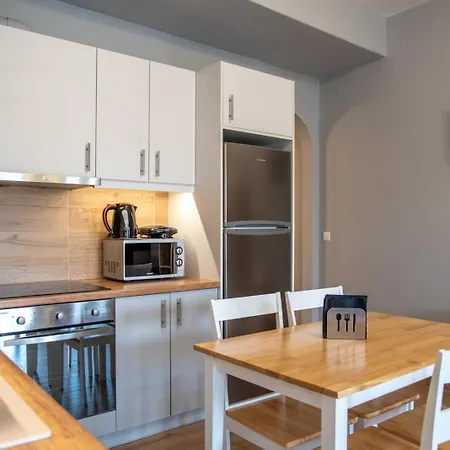 Easy Living Апартаменты